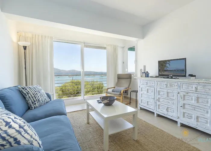 Apartment Tonia First Line Pine Walk