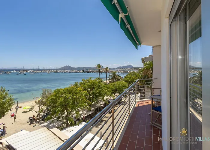 Tonia First Line Pine Walk Port de Pollença